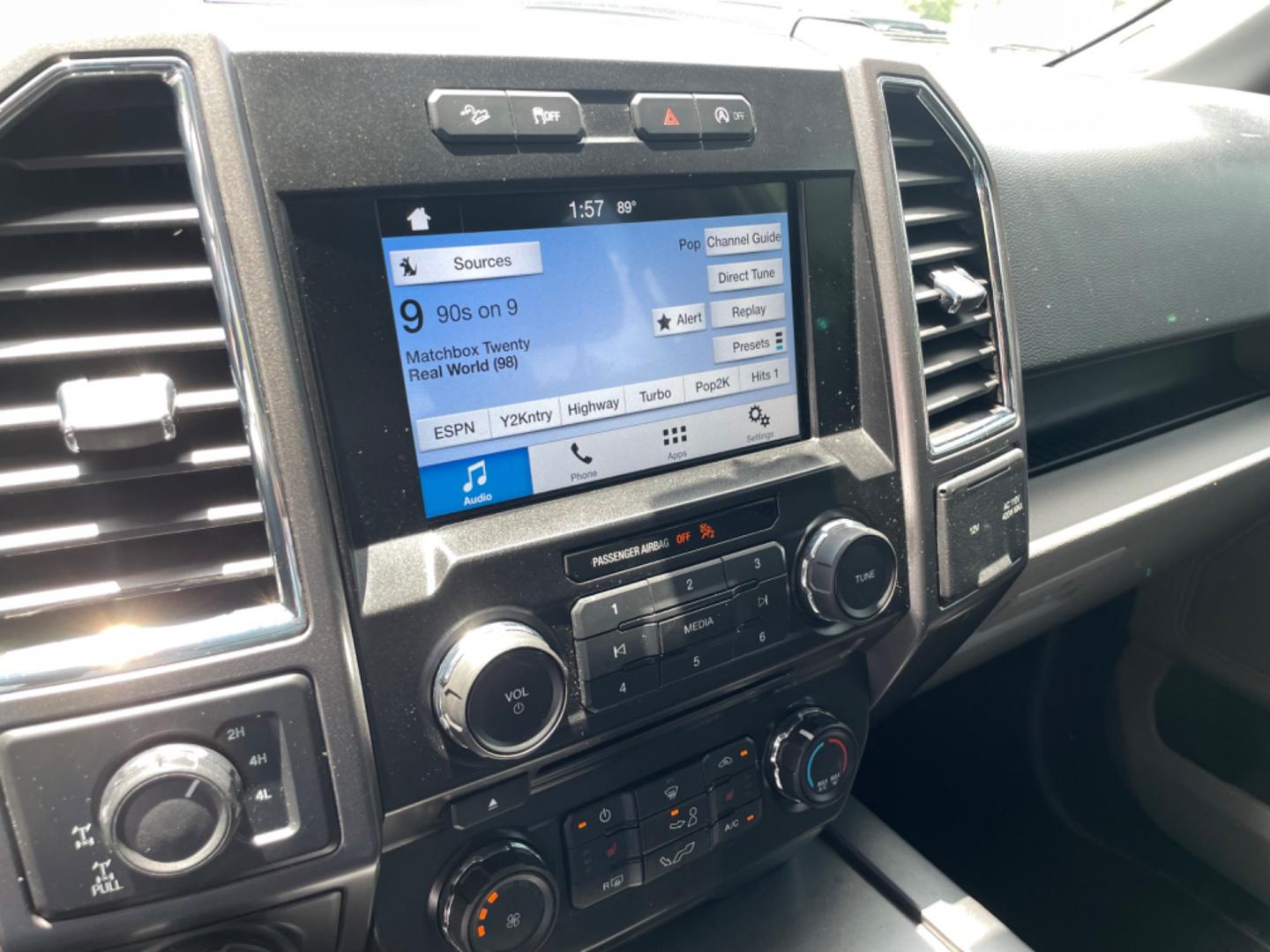 2016 WHITE FORD F-150 XLt (1FTEW1EP1GF) with an 2.7L engine, Automatic transmission, located at 5103 Dorchester Rd., Charleston, SC, 29418-5607, (843) 767-1122, 36.245171, -115.228050 - Photo#18